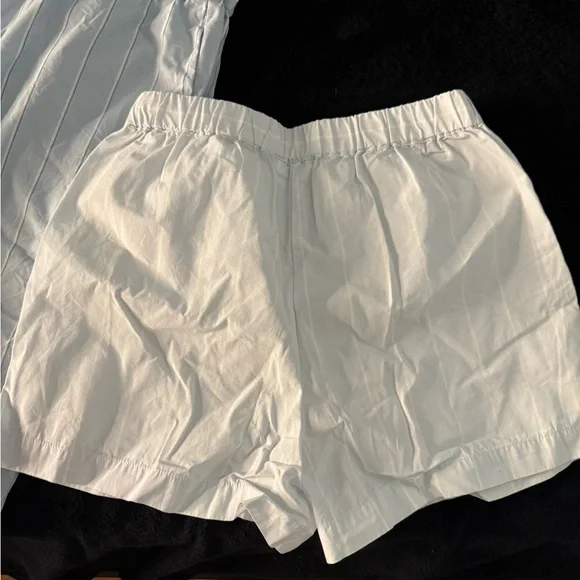 Aritzia Pyjama Set - Picture 5 of 7